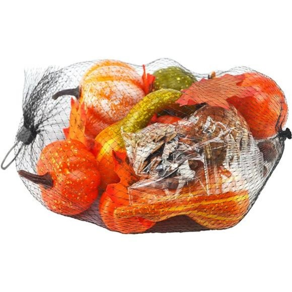 Mixture of Artificial Pumpkins, Lifelike Maple Leaves, Realistic Acorn (50pcs) - Picture 7 of 7